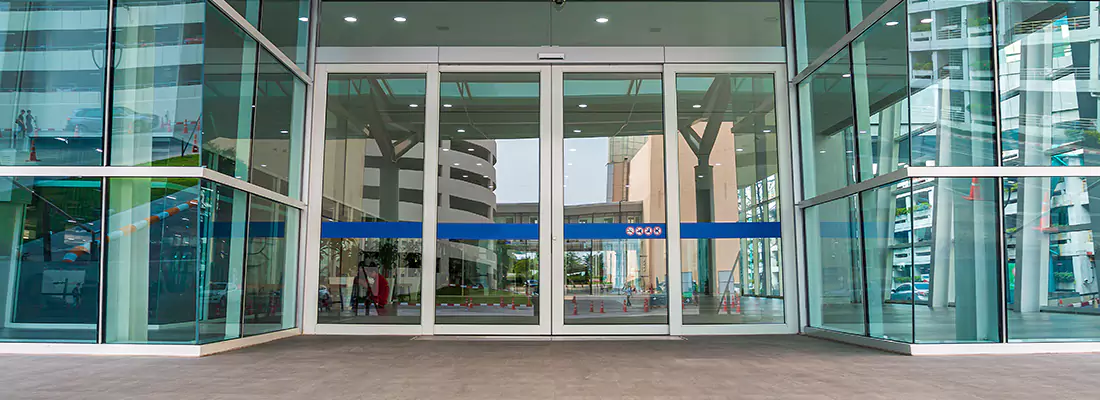 Automatic Glass Door Lock in Bogarttown, ON